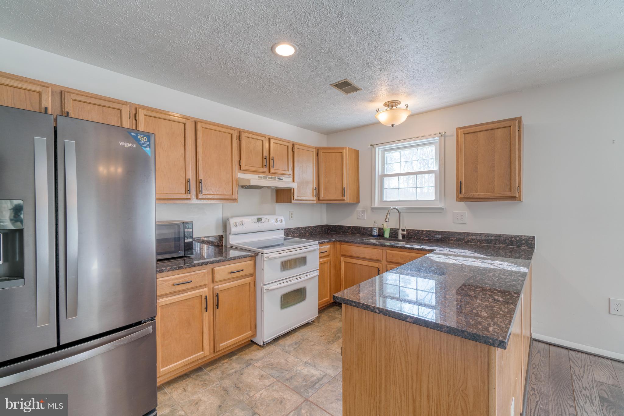 319 Rambling Ridge Court Pasadena, MD 21122 - Photo 10 of 25