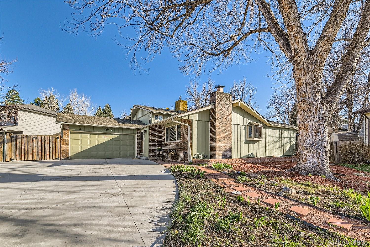 6313 South Dexter St