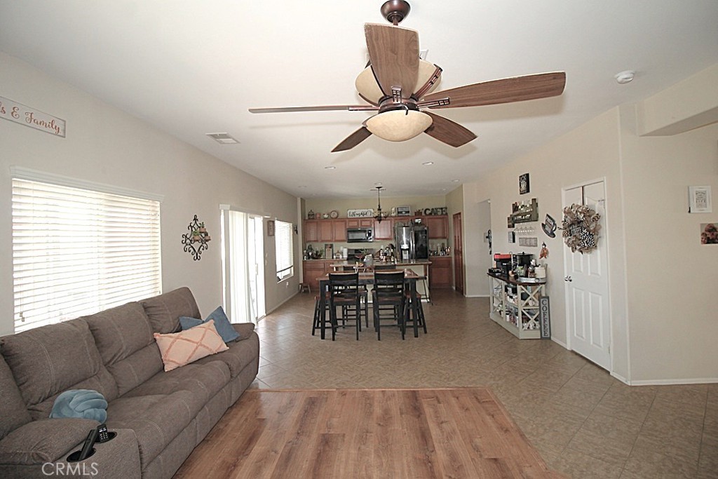 924 Condor Street Barstow, CA 92311 - Photo 12 of 52