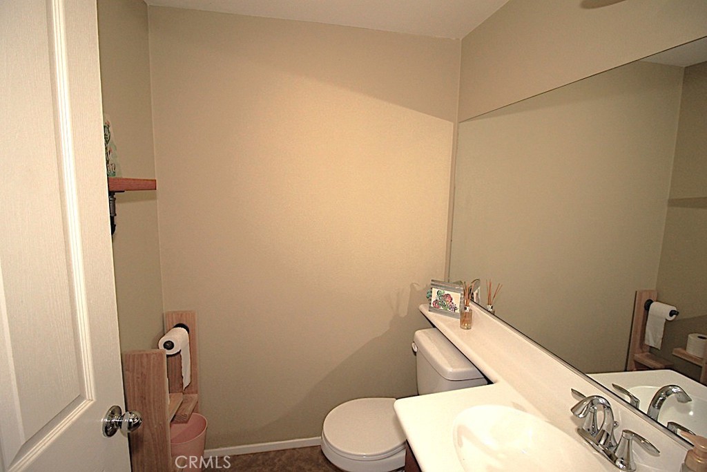 924 Condor Street Barstow, CA 92311 - Photo 15 of 52