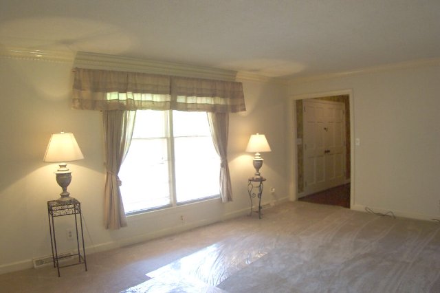 118 Holly Road Taylors, SC 29687 - Photo 4 of 21 Gallery Image 4