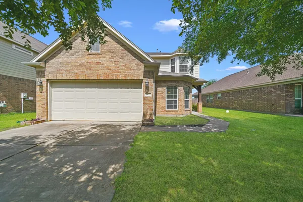 $2,450 | 2415 Cloudy Bay Drive, Fresno, TX 77545