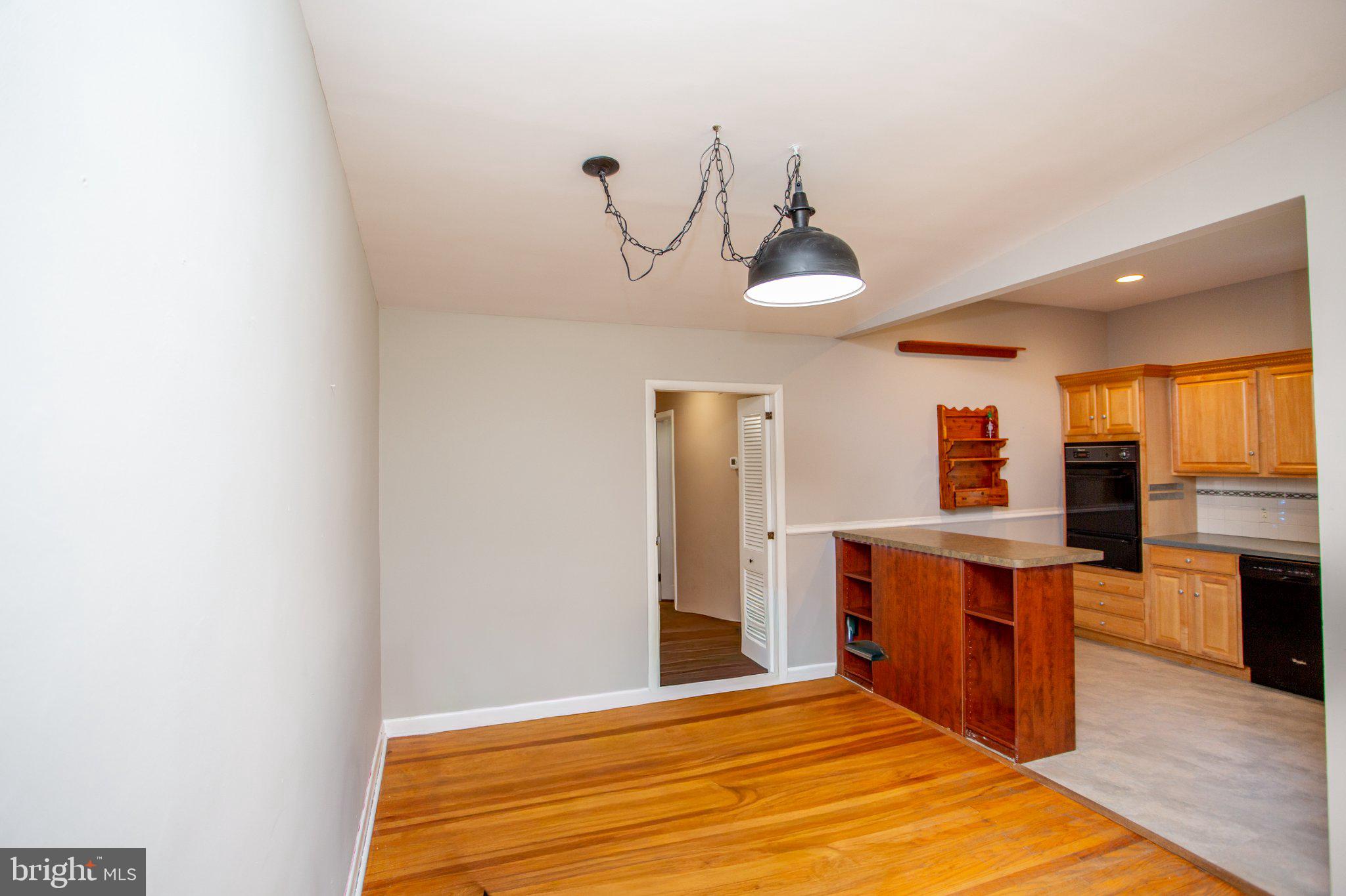540 Wanamaker Road Jenkintown, PA 19046 - Photo 11 of 40 Bright and airy kitchen space awaits.