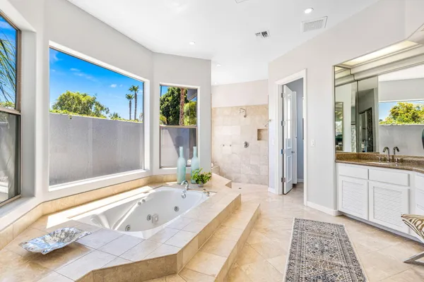 $2,495,000 | 28 Clancy Lane South, Rancho Mirage, CA 92270