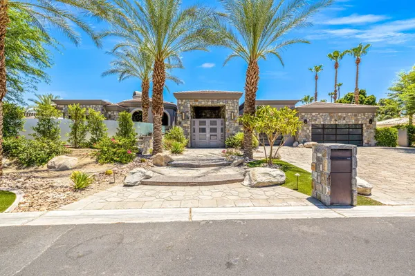 $2,495,000 | 28 Clancy Lane South, Rancho Mirage, CA 92270