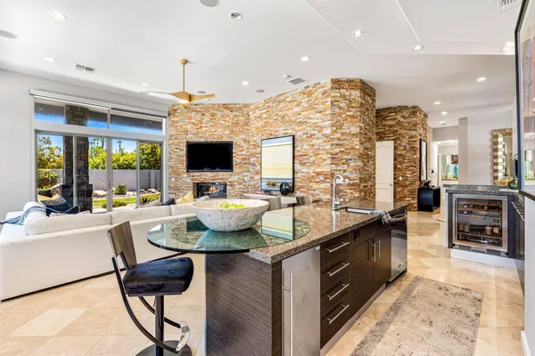 $2,495,000 | 28 Clancy Lane South, Rancho Mirage, CA 92270