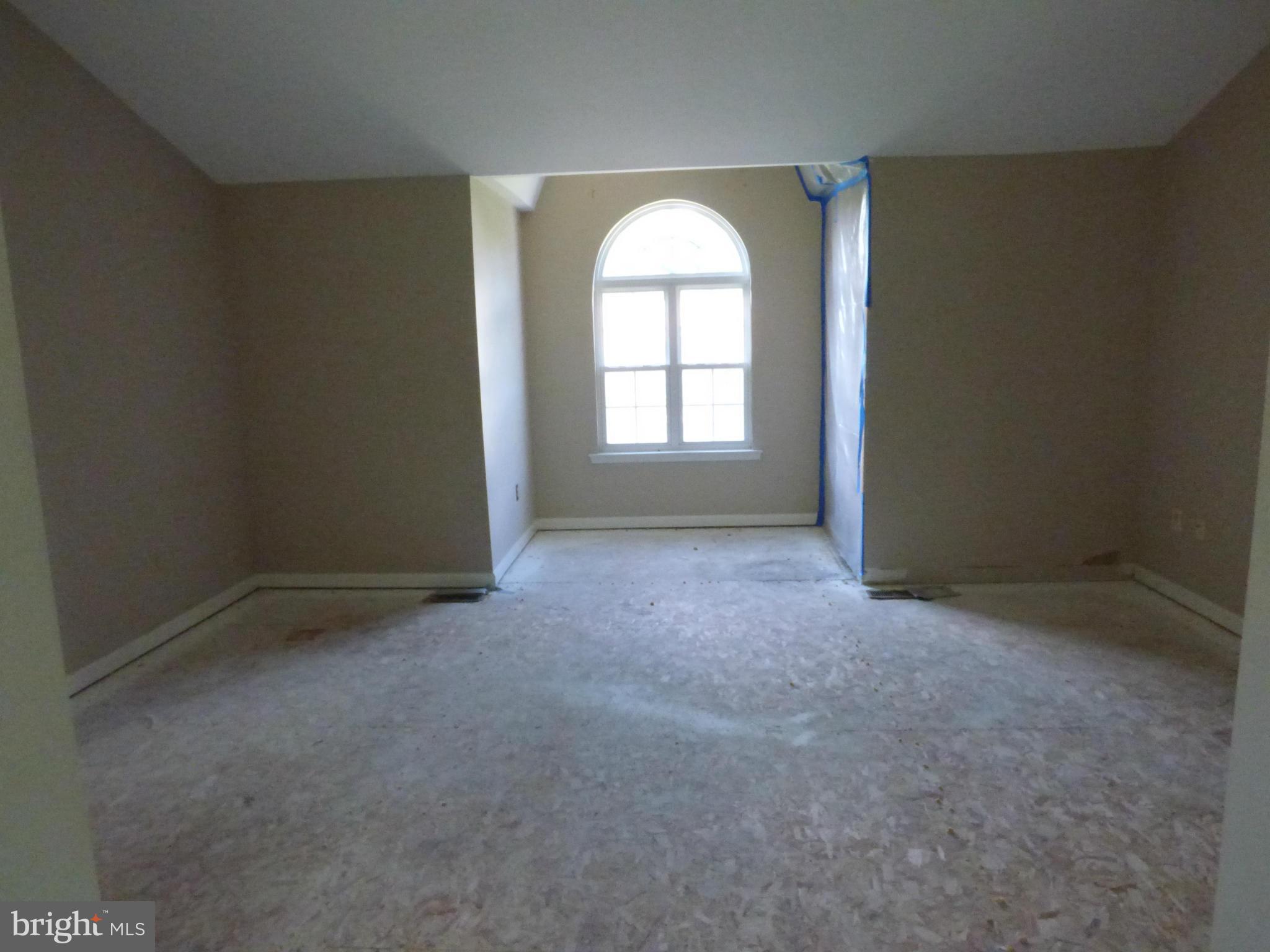 8905 Edison Lane Clinton, MD 20735 - Photo 7 of 24 Bedroom (Master)