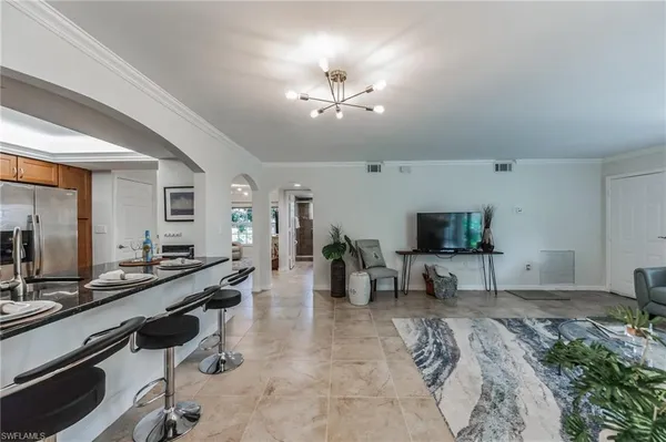 $8,500 | 5633 Turtle Bay Drive, Unit 37, Naples, FL 34108