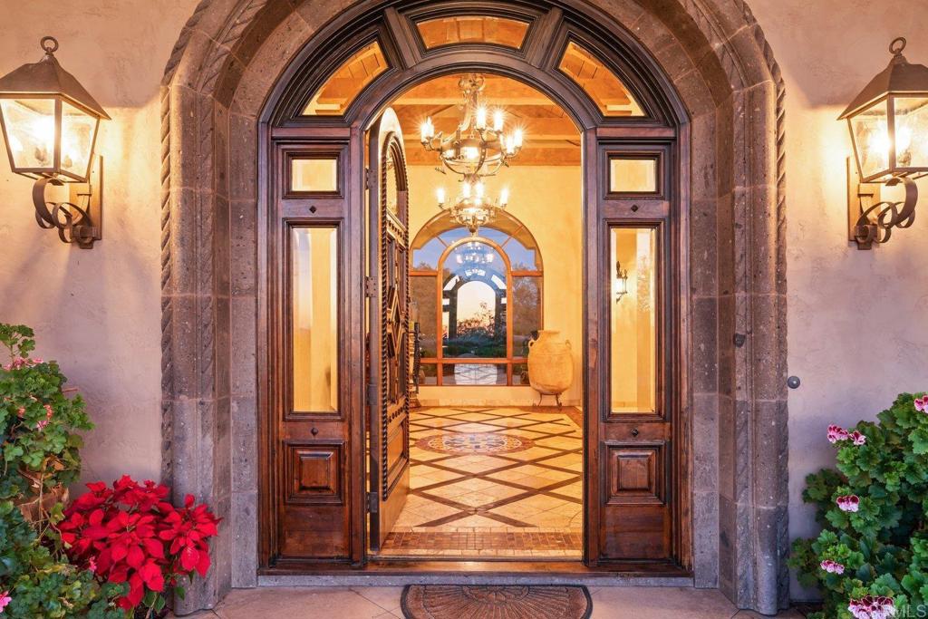 20655 Sutherland Dam Road Ramona, CA 92065 - Photo 64 of 73 a view of living room with a entryway