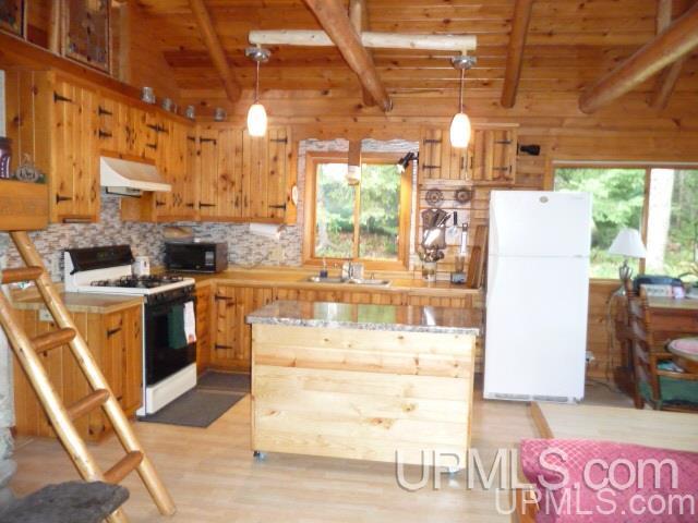 183 Porter Lake Road Crystal Falls, MI 49920 - Photo 23 of 48 Gallery Image 23
