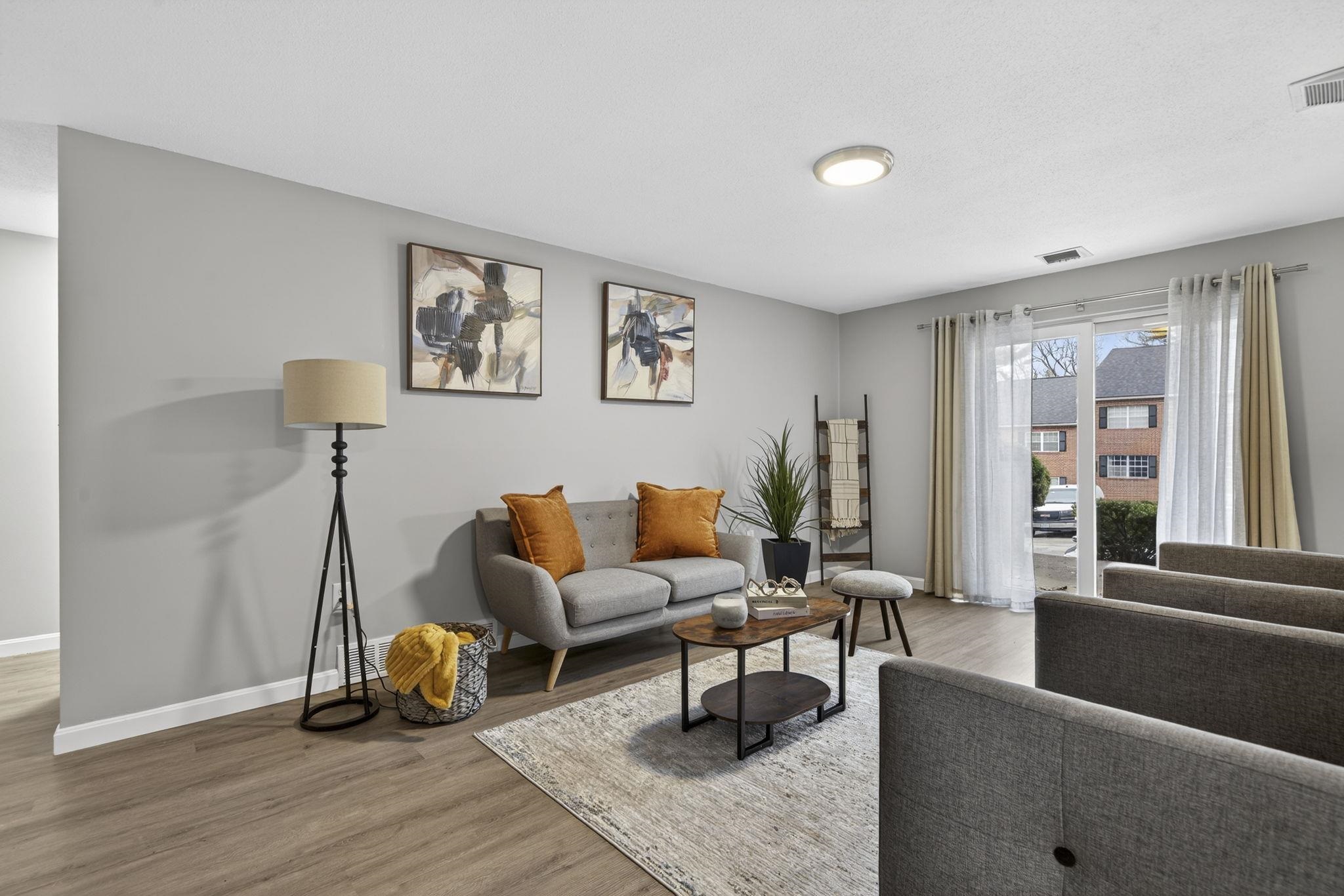 3 Louisburg Square, Unit 1 Nashua, NH 03060 - Photo 3 of 18