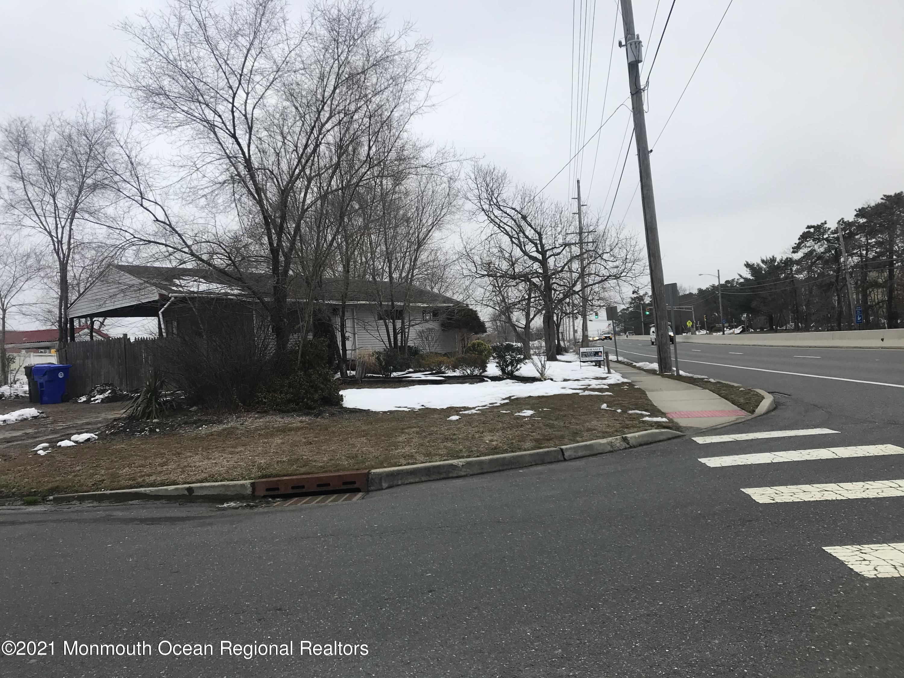 286 Chambersbridge Road Brick, NJ 08723 - Photo 1 of 17 AC1FDE94-12F4-4EA6-859A-ABBC664F257B