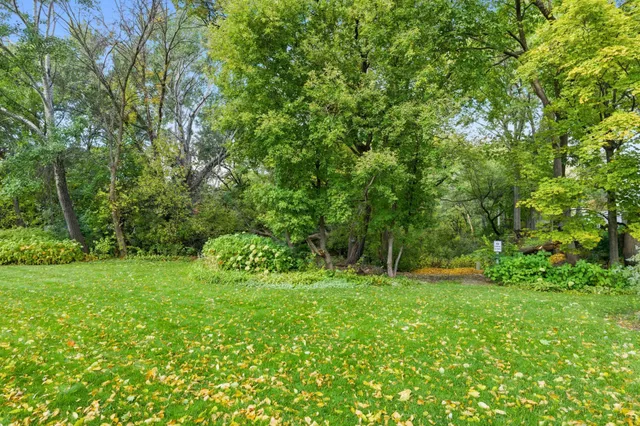 $360,000 | 2001 Woods Lane, Burnsville, MN 55337