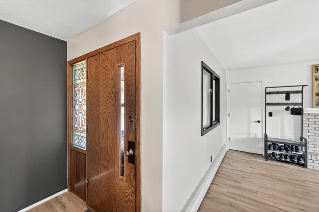 $360,000 | 2001 Woods Lane, Burnsville, MN 55337