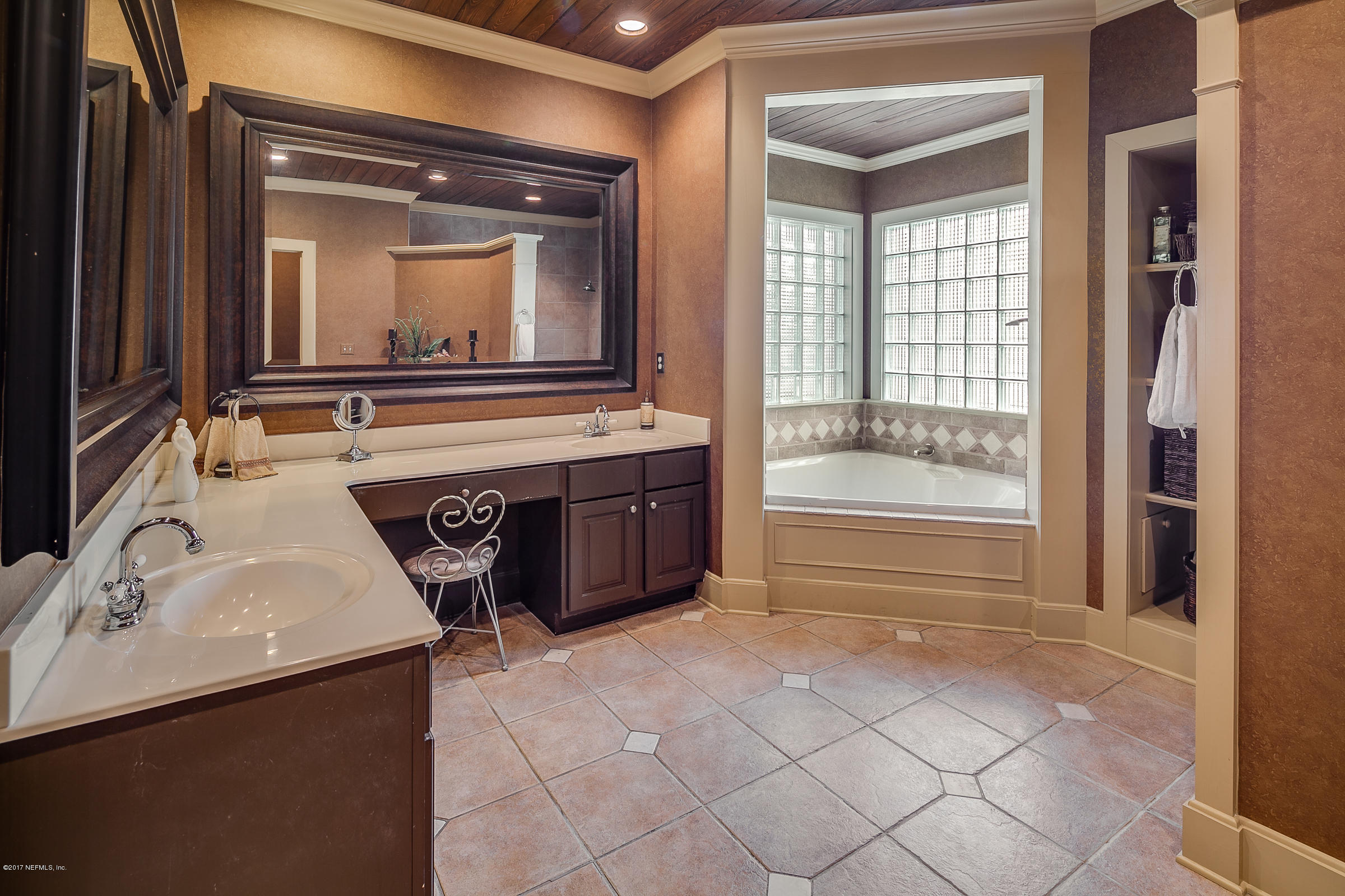 9224 Craven Road Jacksonville, FL 32257 - Photo 18 of 42 Master_Bathroom_View_1