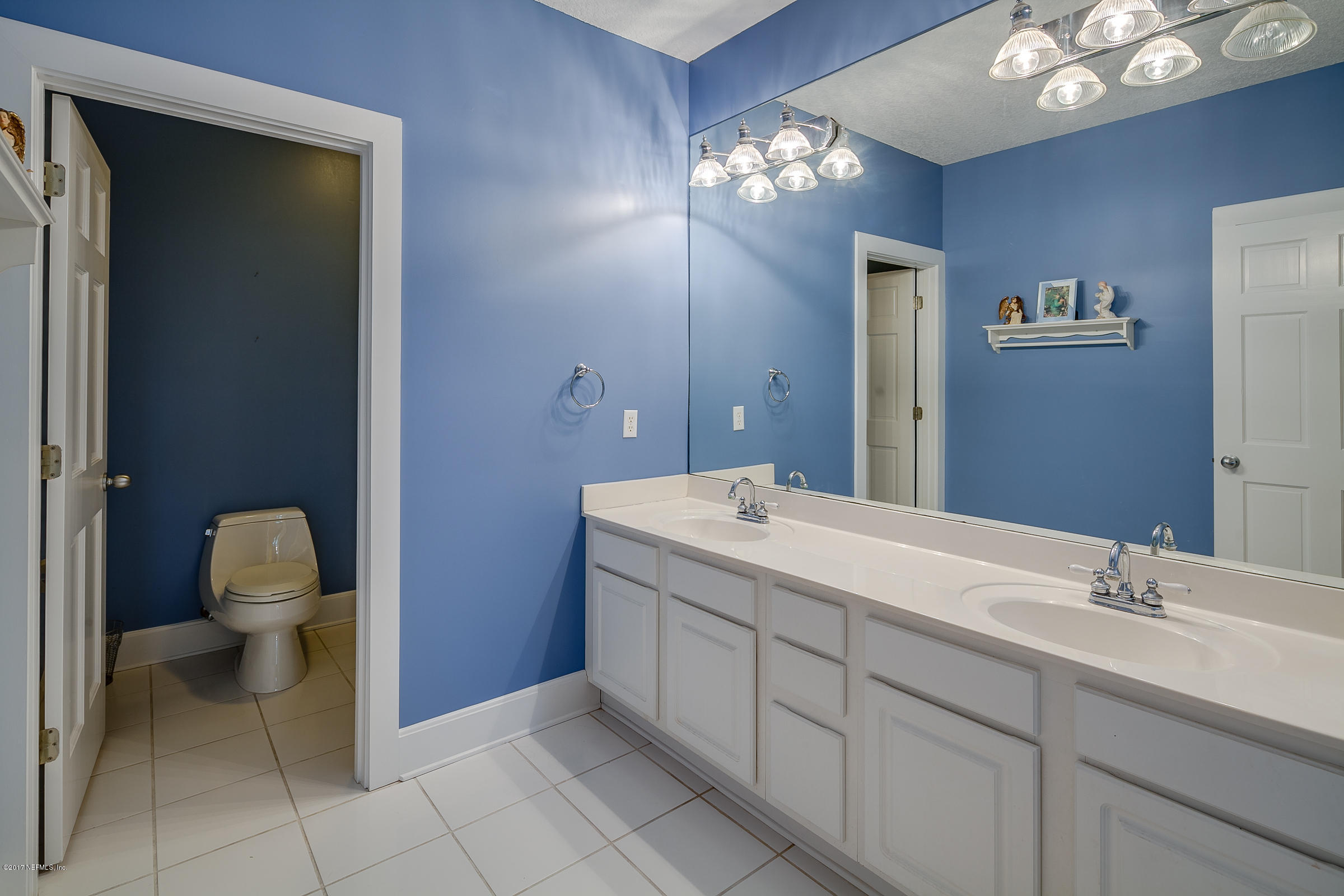 9224 Craven Road Jacksonville, FL 32257 - Photo 30 of 42 2nd_Floor_Bathroom_3