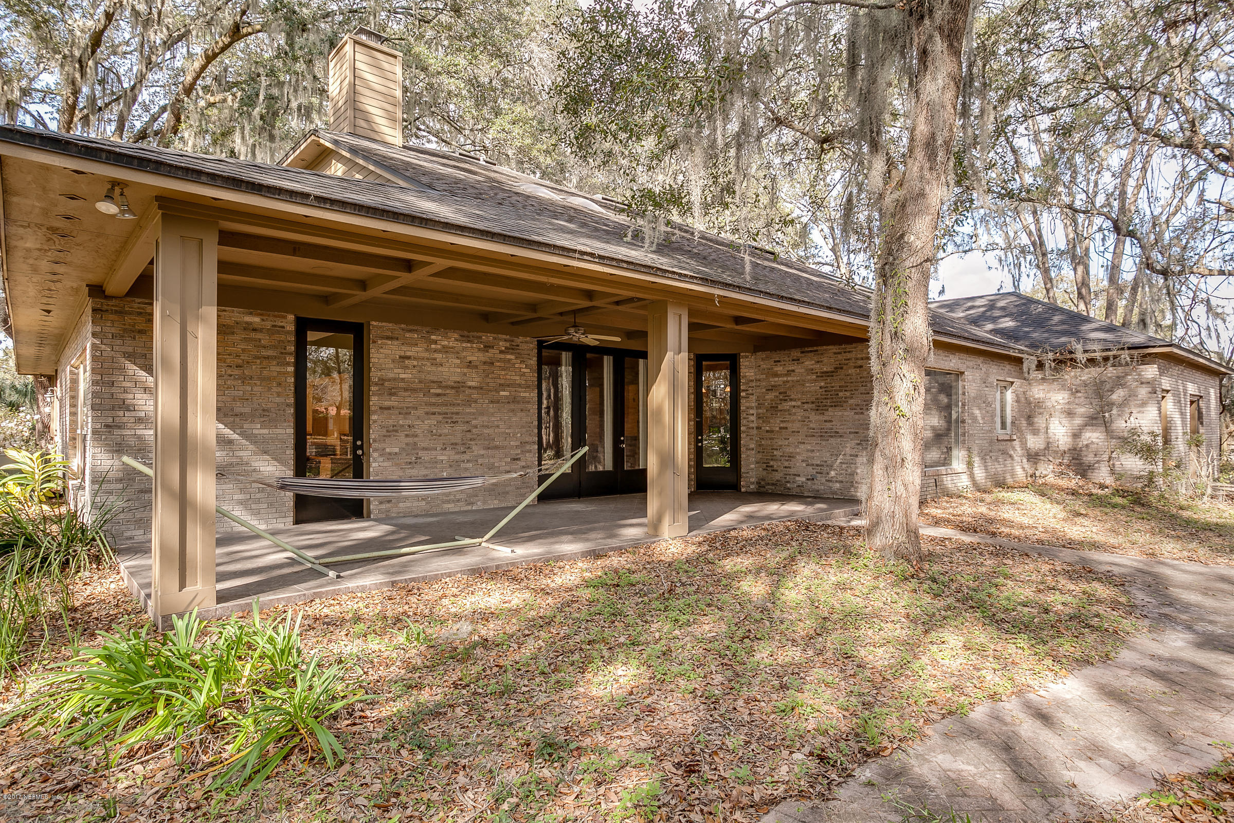 9224 Craven Road Jacksonville, FL 32257 - Photo 36 of 42 Covered_Back_Porch