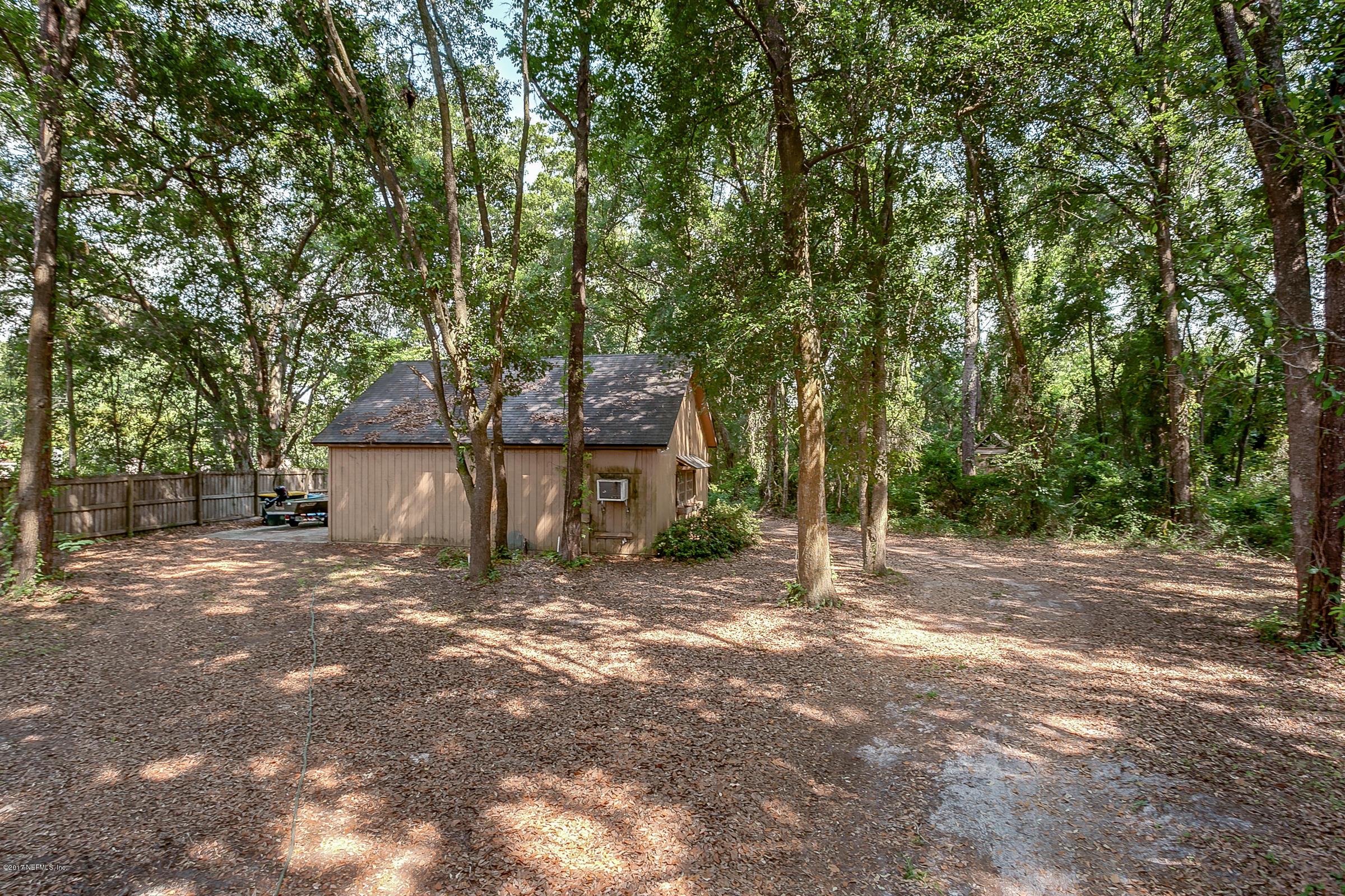 9224 Craven Road Jacksonville, FL 32257 - Photo 41 of 42 Detached_Garage_View_2