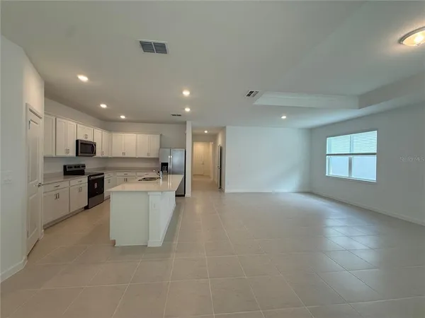 $2,400 | 3915 Big Sky Drive, Spring Hill, FL 34604
