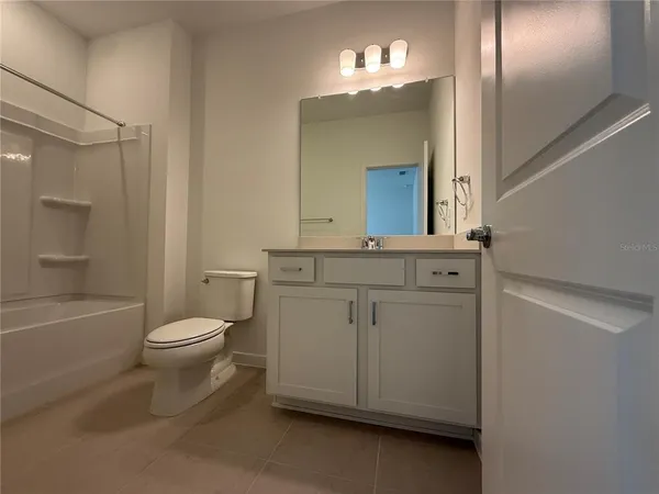 $2,400 | 3915 Big Sky Drive, Spring Hill, FL 34604