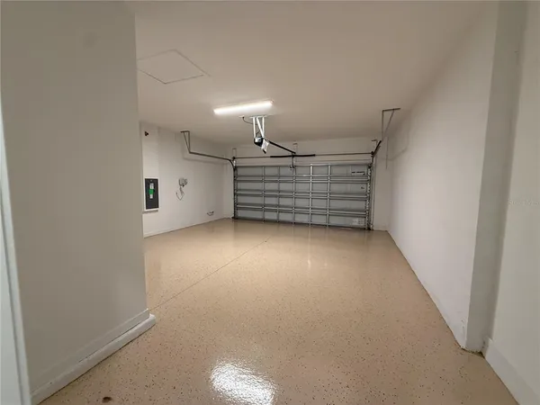 $2,400 | 3915 Big Sky Drive, Spring Hill, FL 34604