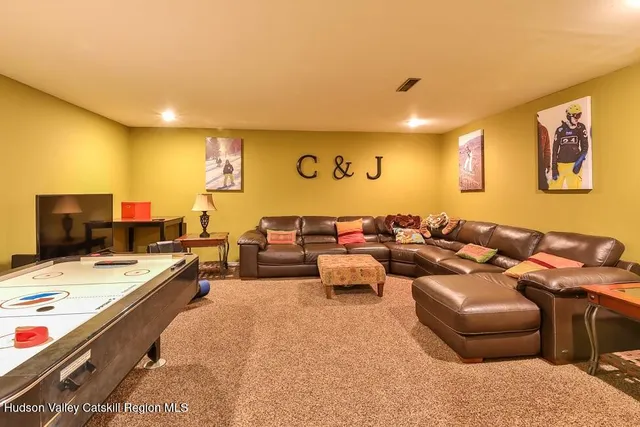 $42,000 | 24 Windhamview Road, Windham, NY 12496