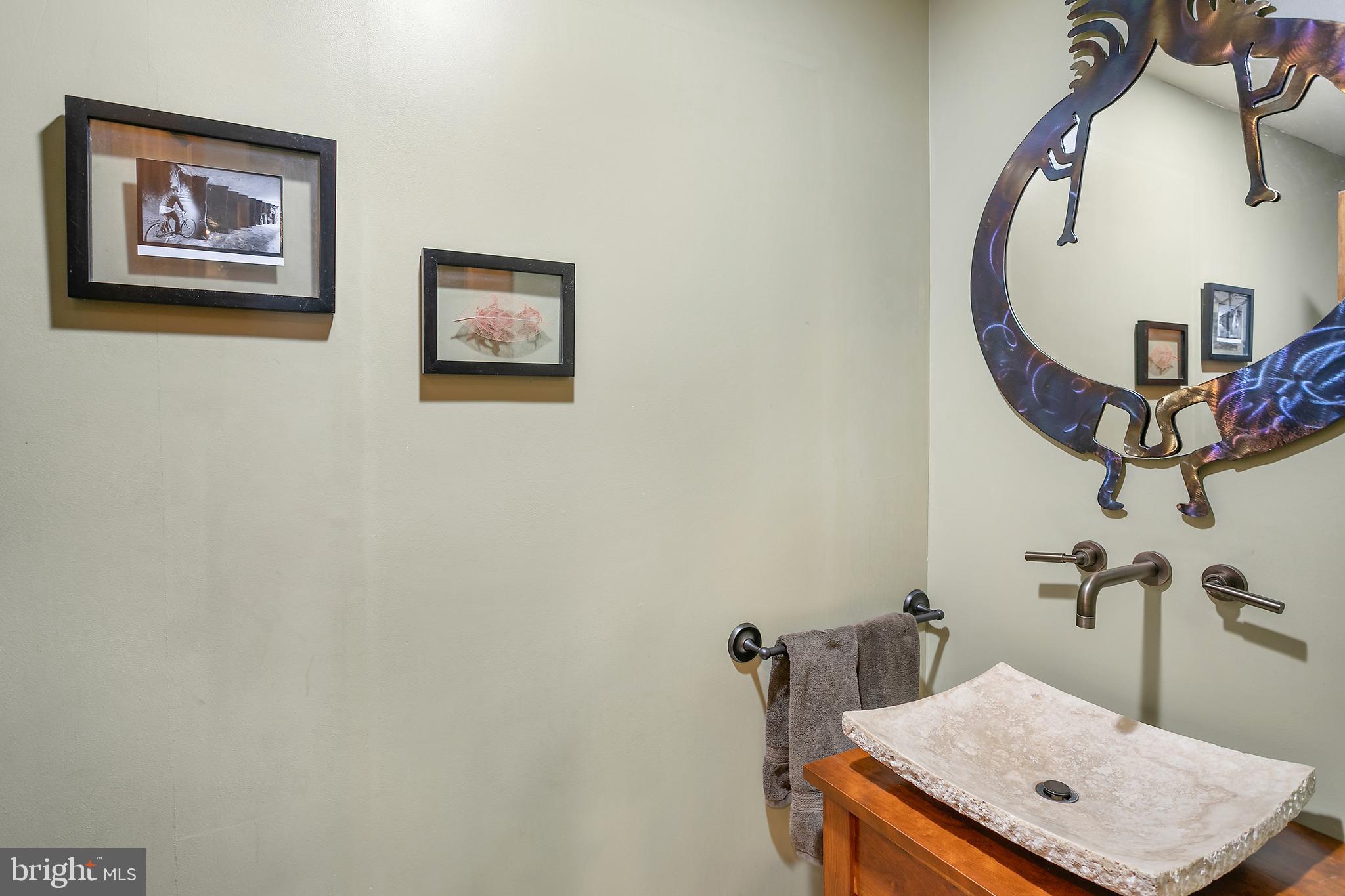 2800 Greenvale Street Chevy Chase, MD 20815 - Photo 30 of 77 Powder Room