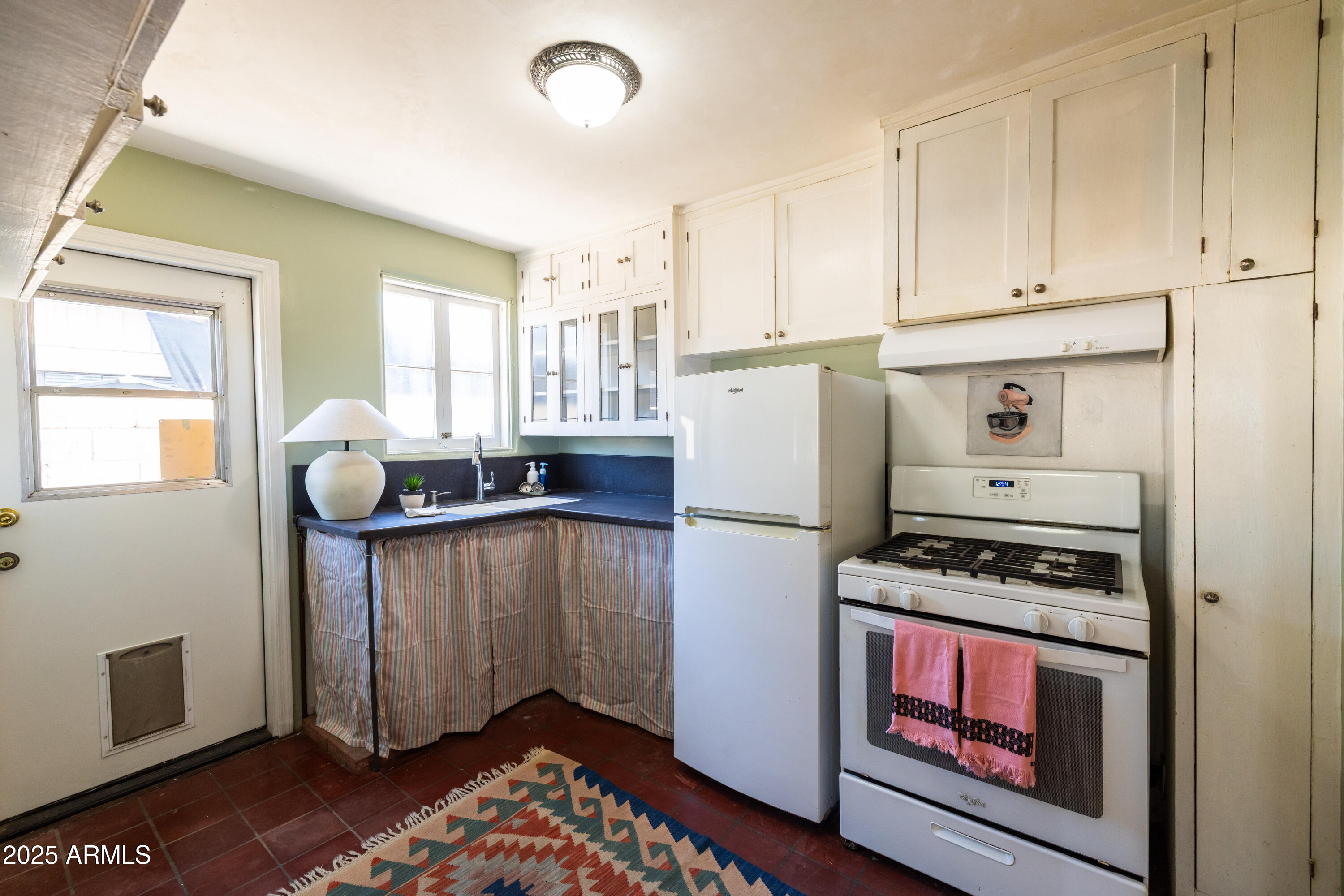 1501 East Almeria Road Phoenix, AZ 85006 - Photo 14 of 49 Almeria-24