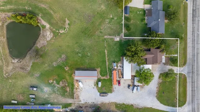 $533,500 | 501 Farm To Market Road 1306, Gainesville, TX 76240