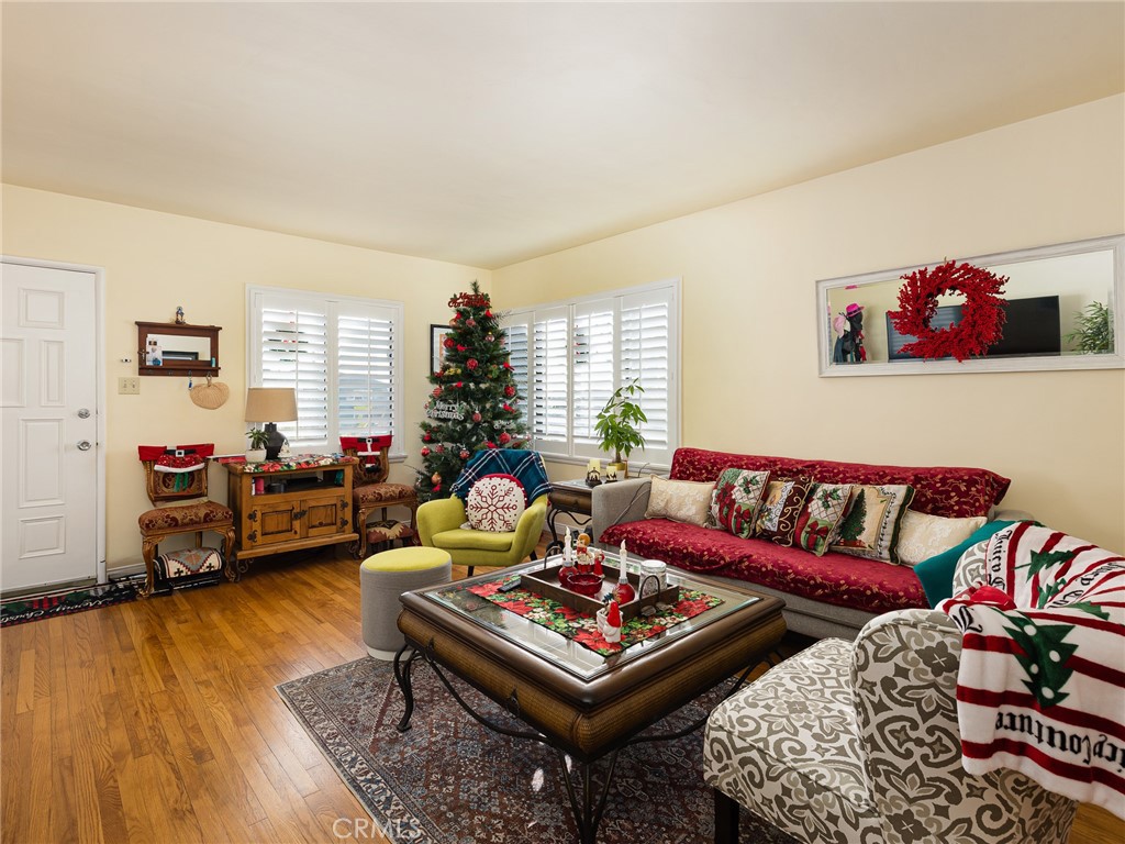 623 East Grand Avenue El Segundo, CA 90245 - Photo 14 of 23