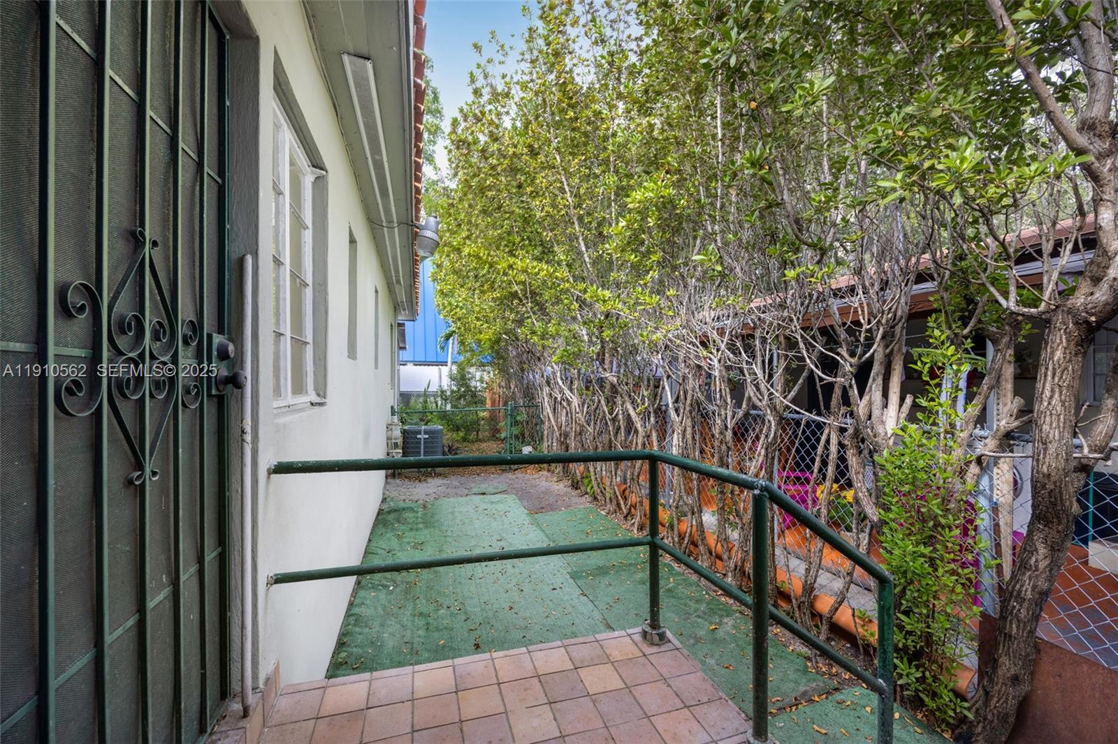 282 Northwest 41st Avenue Miami, FL 33126 - Photo 14 of 15 a view of an outdoor space