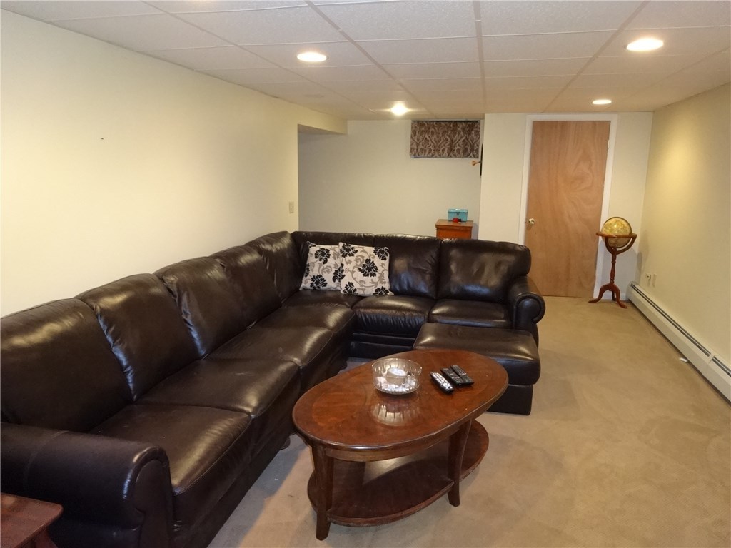 8 Stephen Hopkins Road Scituate, RI 02825 - Photo 27 of 40