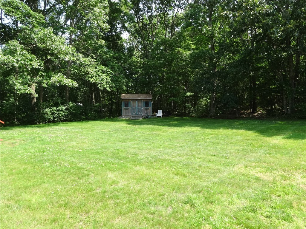 8 Stephen Hopkins Road Scituate, RI 02825 - Photo 32 of 40