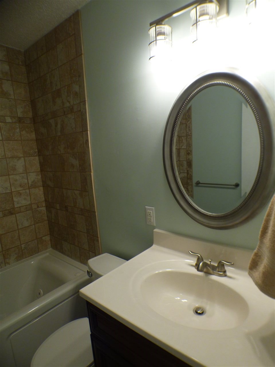 137 Country Court Road Loogootee, IN 47553 - Photo 18 of 36 Gallery Image 18