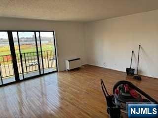 1150 River Road, Unit 3C Edgewater, NJ 07020 - Photo 5 of 12