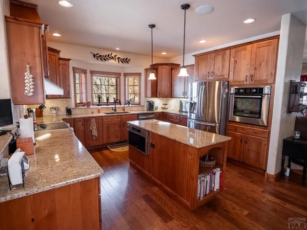 $735,000 | 5 Garden State, Colorado City, CO 81019