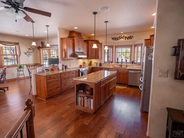 $735,000 | 5 Garden State, Colorado City, CO 81019