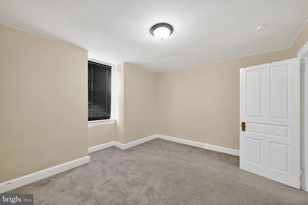 a view of a storage & utility room with washer and dryer