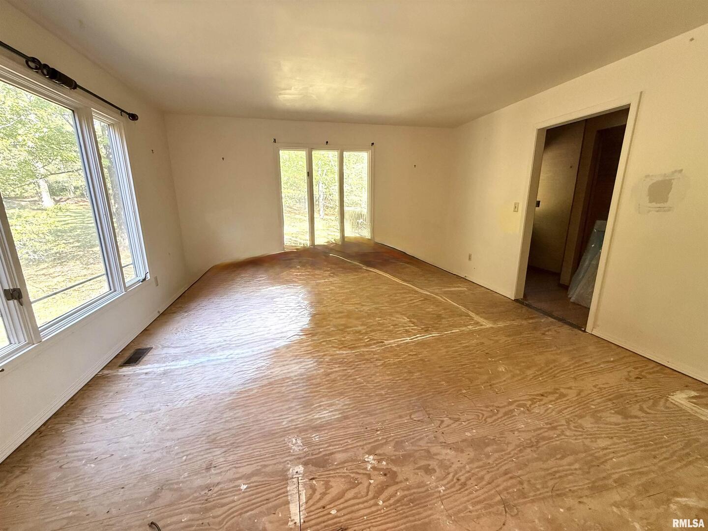 592 Brush Hill Road Carbondale, IL 62901 - Photo 12 of 22