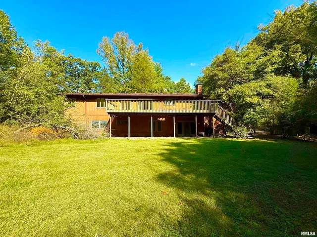 $250,000 | 592 Brush Hill Road, Carbondale, IL 62901