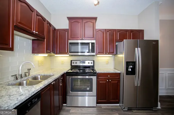 $1,974 | 26000 Mill Creek Avenue, Unit 46106, Alpharetta, GA 30022