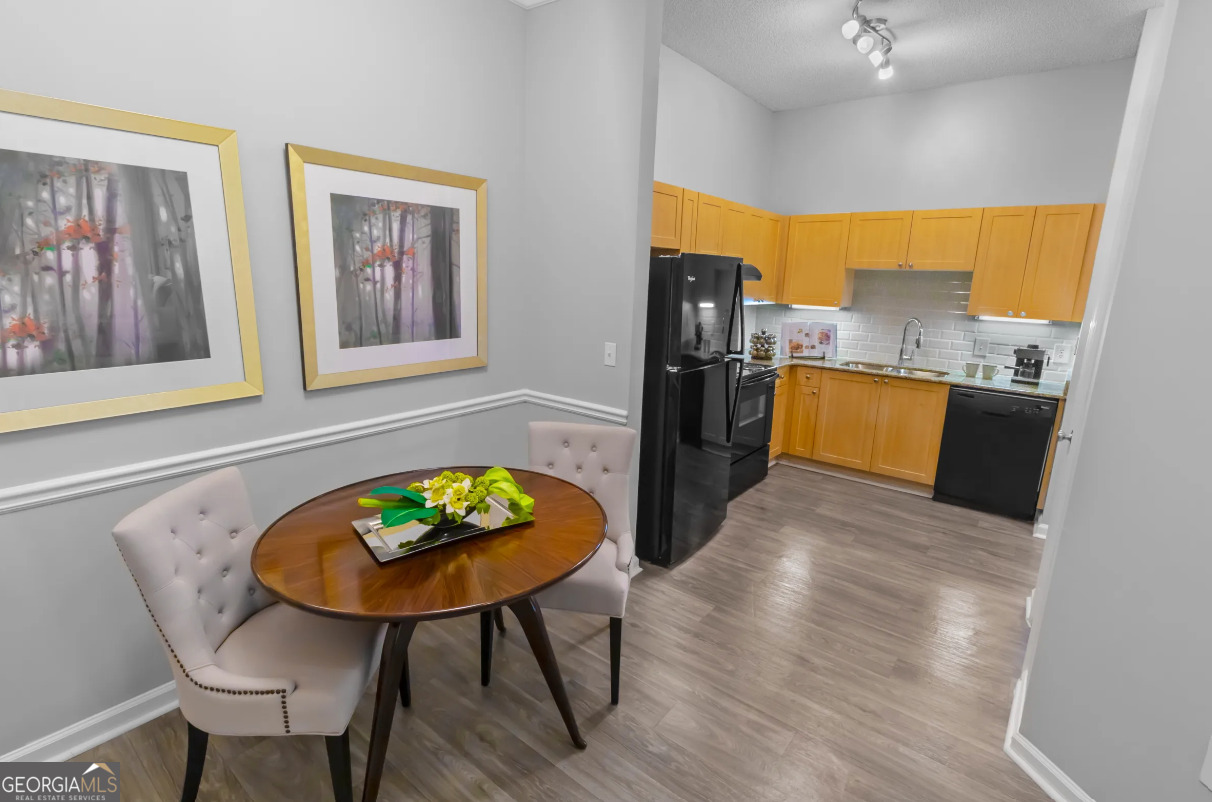 26000 Mill Creek Avenue, Unit 40301 Alpharetta, GA 30022 - Photo 7 of 36