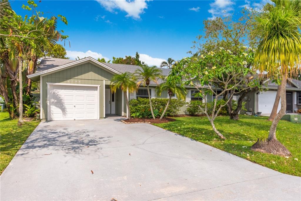 6798 Southeast Raintree Avenue Stuart, FL 34997 - Photo 11 of 18 Gallery Image 11