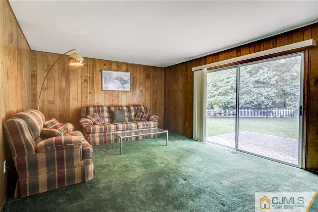 31 Dexter Road East Brunswick, NJ 08816 - Photo 15 of 25 Gallery Image 15
