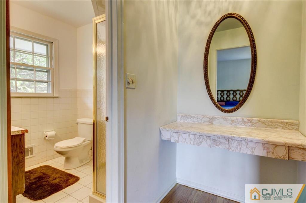 31 Dexter Road East Brunswick, NJ 08816 - Photo 22 of 25 Gallery Image 22