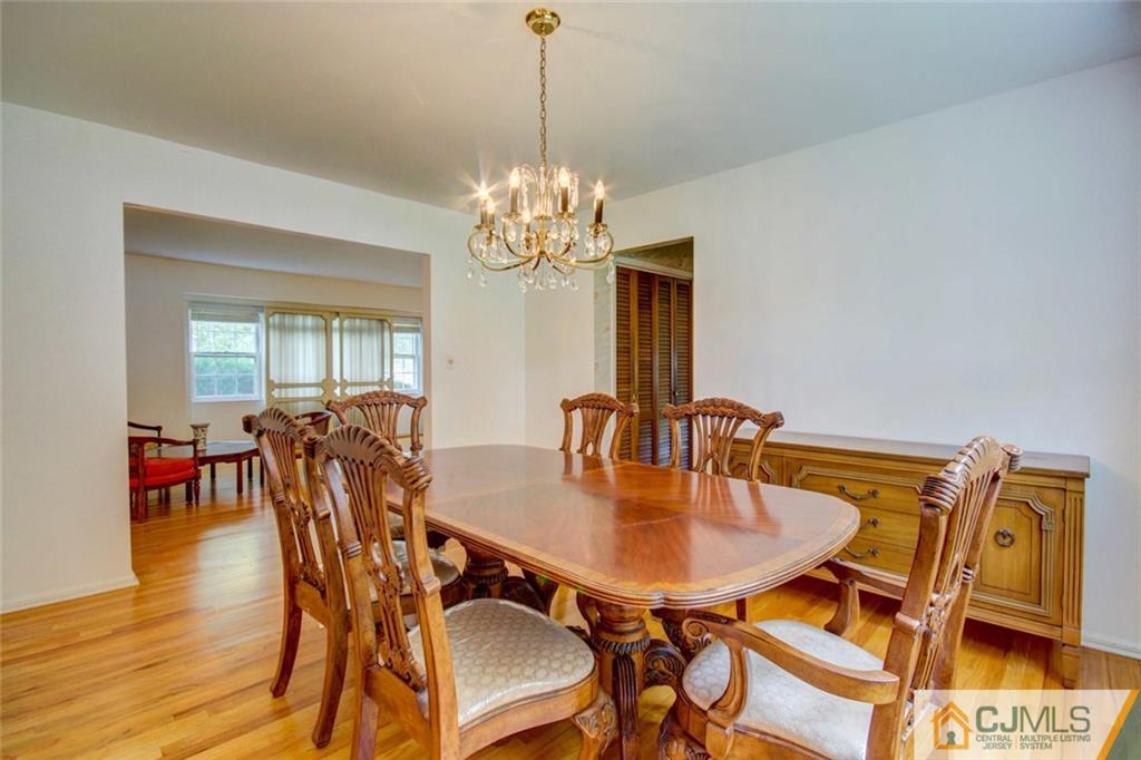 31 Dexter Road East Brunswick, NJ 08816 - Photo 8 of 25 Gallery Image 8