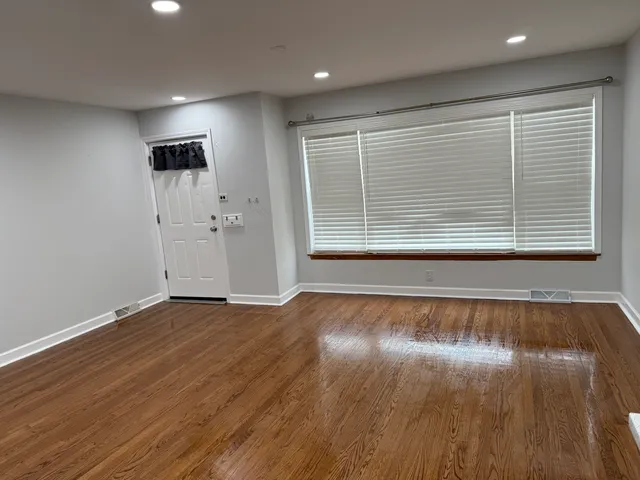 $284,999 | 1305 South 56th Court, Cicero, IL 60804