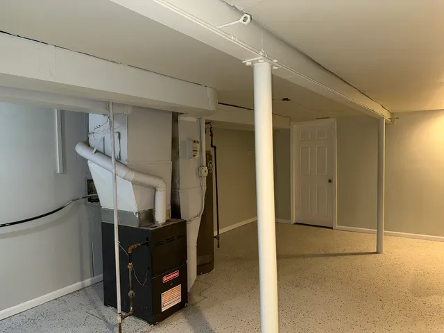 $284,999 | 1305 South 56th Court, Cicero, IL 60804