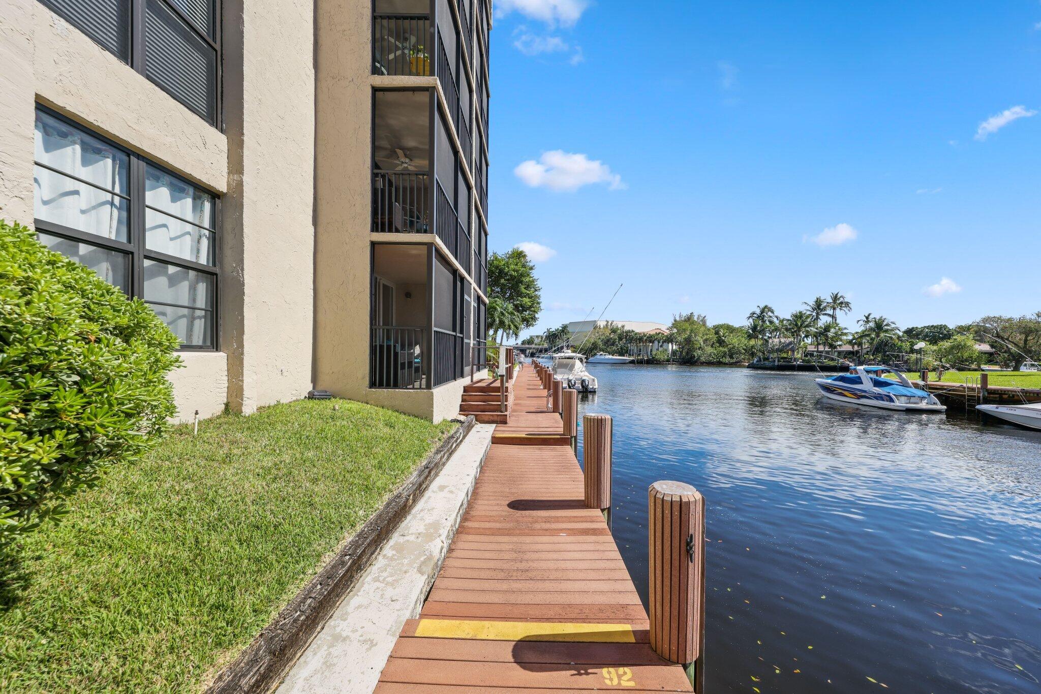 8 Royal Palm Way, Unit 103 Boca Raton, FL 33432 - Photo 33 of 53 8 Royal Palm Way - 50.jpg-SMALL