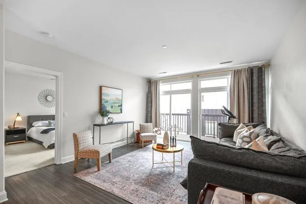 $1,850 | 1905 North Water Street, Unit 401, Milwaukee, WI 53202